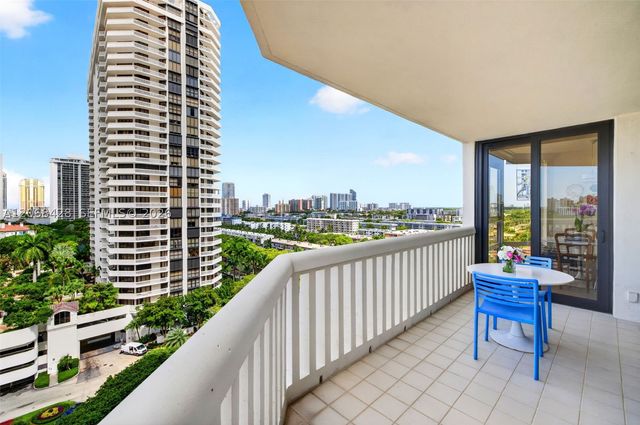 1000 Island Blvd 1204, Aventura, FL 33160
