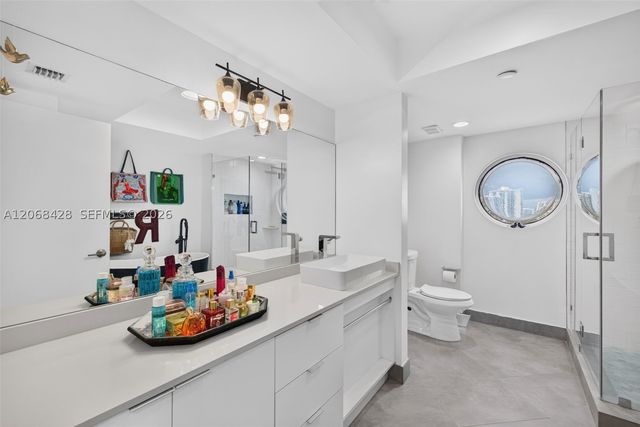 1000 Island Blvd 1204, Aventura, FL 33160