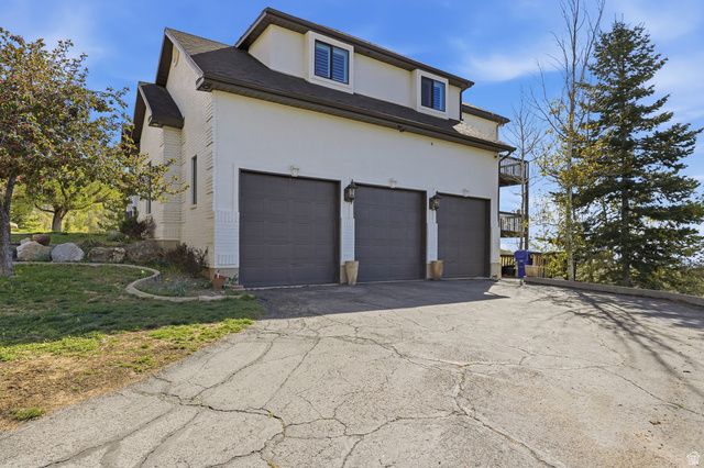 2806 S MAPLE COVE DR, Bountiful, UT 84010