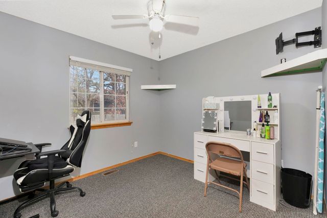 1917 N Covington St, Wichita, KS 67212