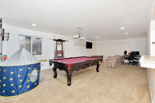 1917 N Covington St, Wichita, KS 67212