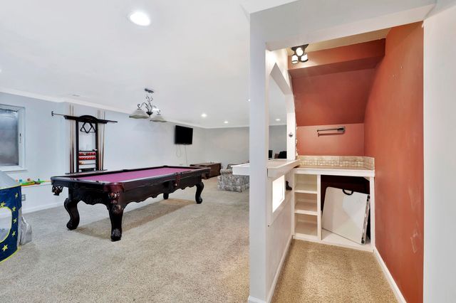 1917 N Covington St, Wichita, KS 67212