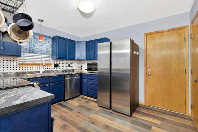 1917 N Covington St, Wichita, KS 67212