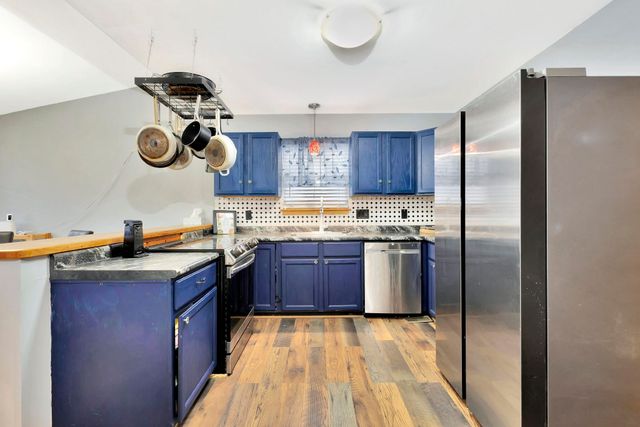 1917 N Covington St, Wichita, KS 67212