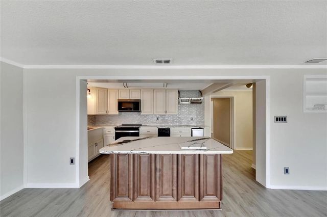 9307 RIVER COVE DRIVE, Riverview, FL 33578