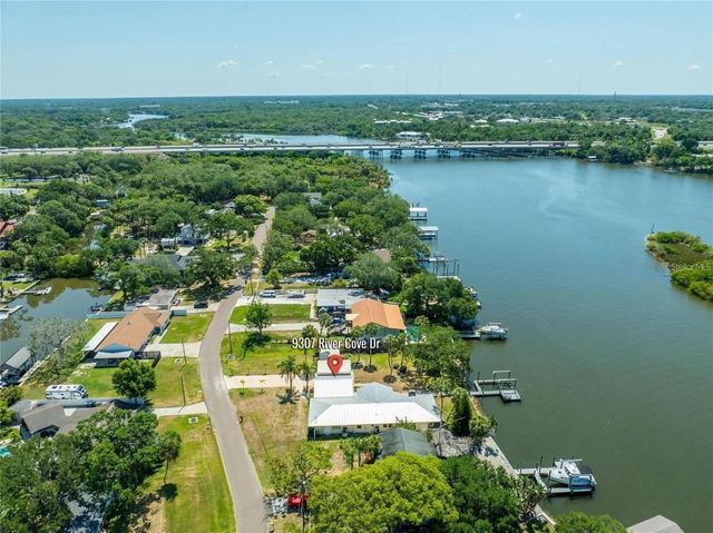 9307 RIVER COVE DRIVE, Riverview, FL 33578