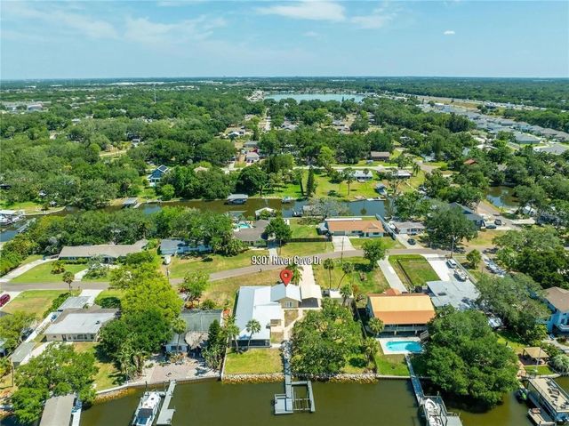 9307 RIVER COVE DRIVE, Riverview, FL 33578