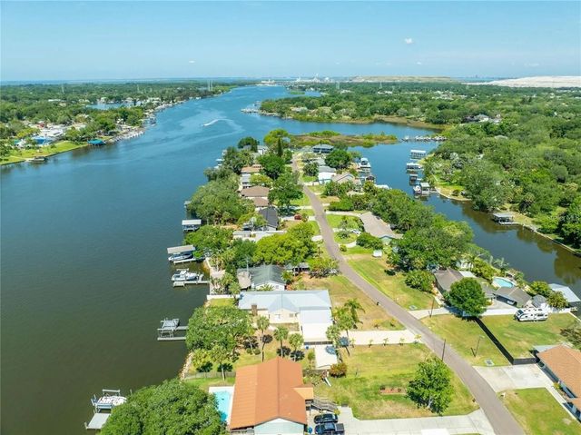 9307 RIVER COVE DRIVE, Riverview, FL 33578