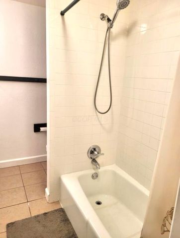 2375 Woodbrook Circle S, Columbus, OH 43223