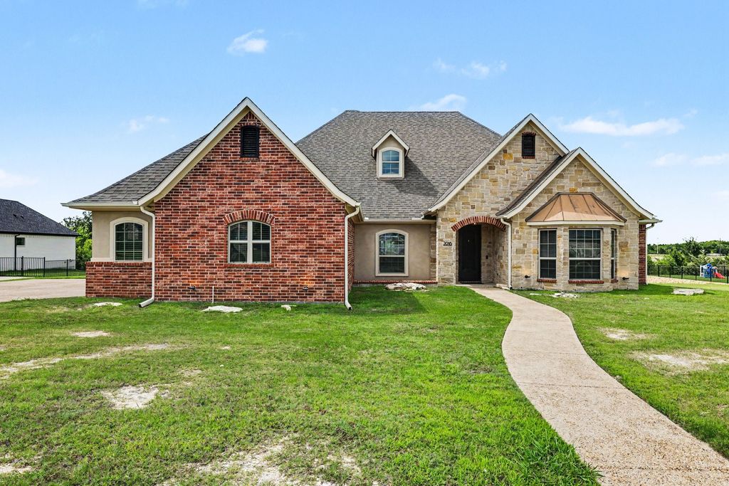 2016 Fox Bend Trace, Gunter, TX 75058