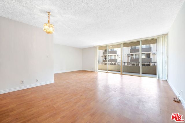 1300 Midvale Avenue 409, Los Angeles, CA 90024