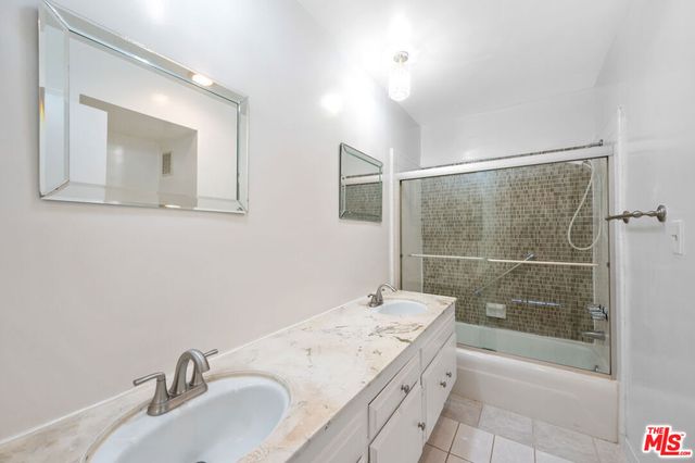 1300 Midvale Avenue 409, Los Angeles, CA 90024