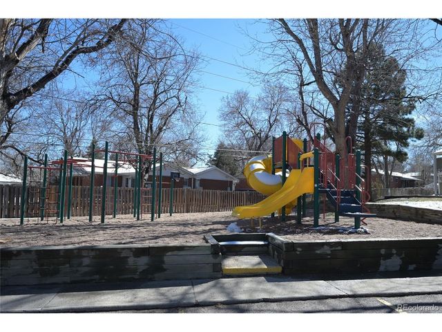 857 S Van Gordon Ct D103, Lakewood, CO 80228