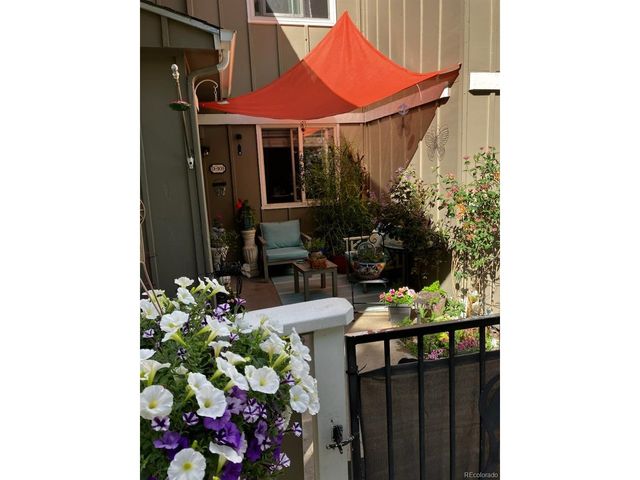 857 S Van Gordon Ct D103, Lakewood, CO 80228