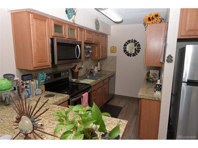 857 S Van Gordon Ct D103, Lakewood, CO 80228