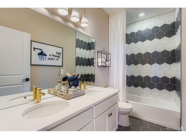 46431 Heritage Ave, Bennett, CO 80102