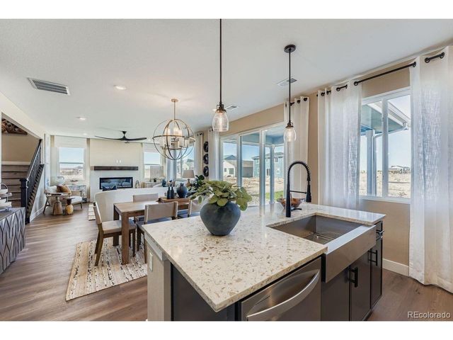 46431 Heritage Ave, Bennett, CO 80102