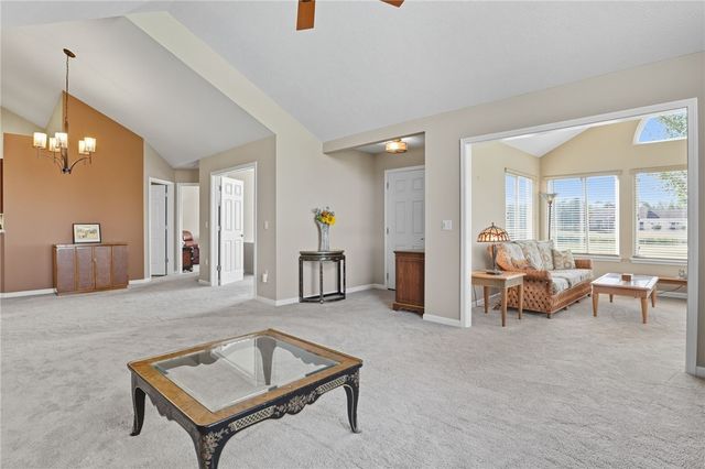 291 Maryview Drive, Penfield, NY 14580