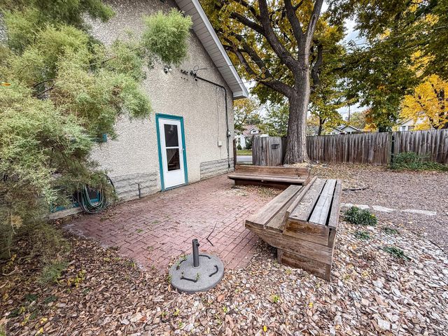 1801 44th Avenue N, Minneapolis, MN 55412