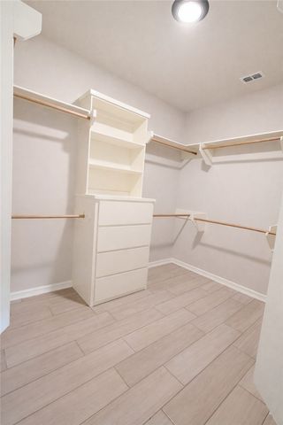 1453 Lois Chesney St, Corpus Christi, TX 78415