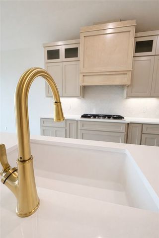 1453 Lois Chesney St, Corpus Christi, TX 78415