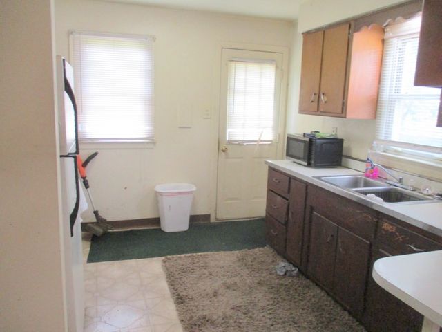 2801 Pioneer Drive, Harmony Twp, PA 15003