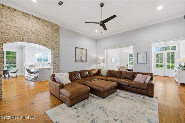 109 Cedar Hill Way, Clinton, MS 39056