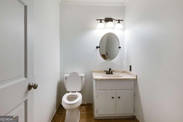 4711 Nutmeg Way SW, Lilburn, GA 30047