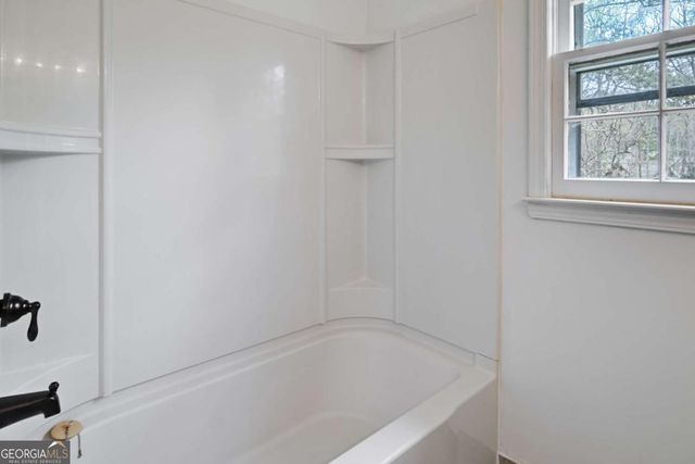 4711 Nutmeg Way SW, Lilburn, GA 30047