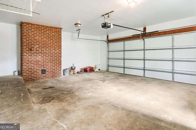 4711 Nutmeg Way SW, Lilburn, GA 30047