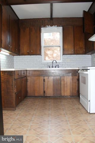 929 EDGEWOOD AVE, Lancaster, PA 17603