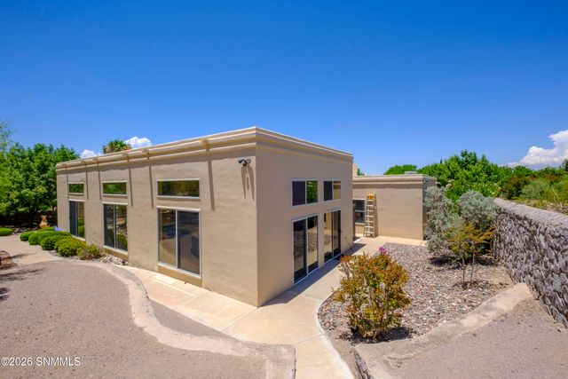 2623 Comstock Court, Las Cruces, NM 88011