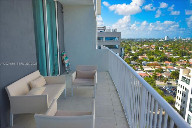 3180 SW 22nd Ter PH203, Miami, FL 33145