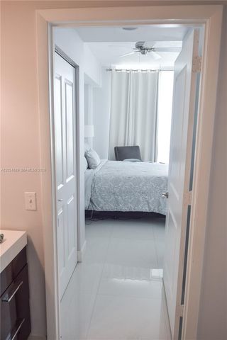 3180 SW 22nd Ter PH203, Miami, FL 33145
