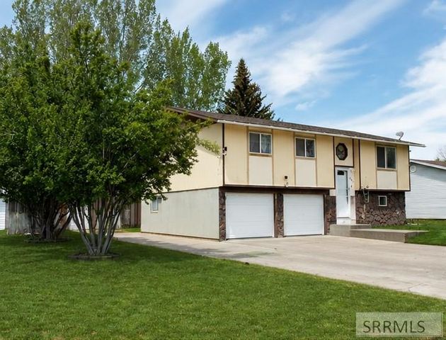 847 Chantilly Lane, Idaho Falls, ID 83402