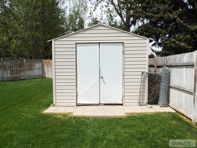847 Chantilly Lane, Idaho Falls, ID 83402