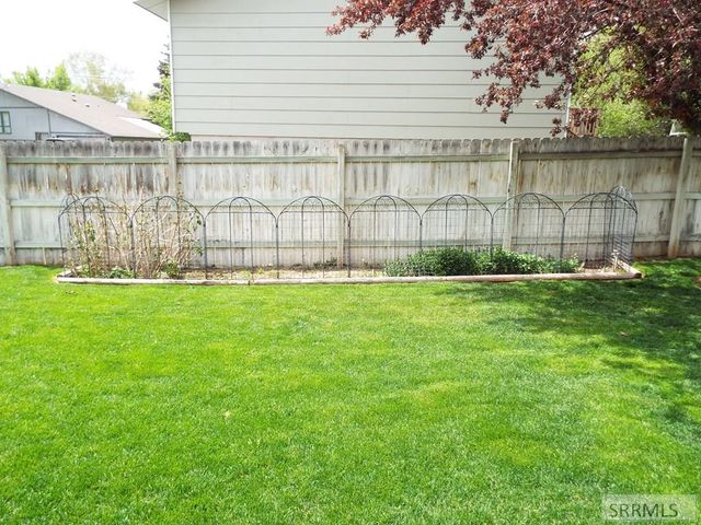 847 Chantilly Lane, Idaho Falls, ID 83402