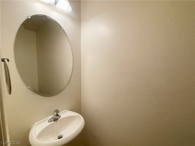 1836 Luna Alegre Street, Las Vegas, NV 89115