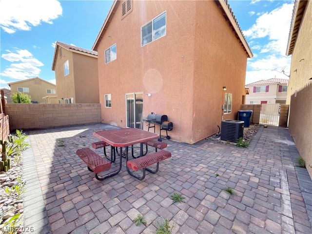 1836 Luna Alegre Street, Las Vegas, NV 89115