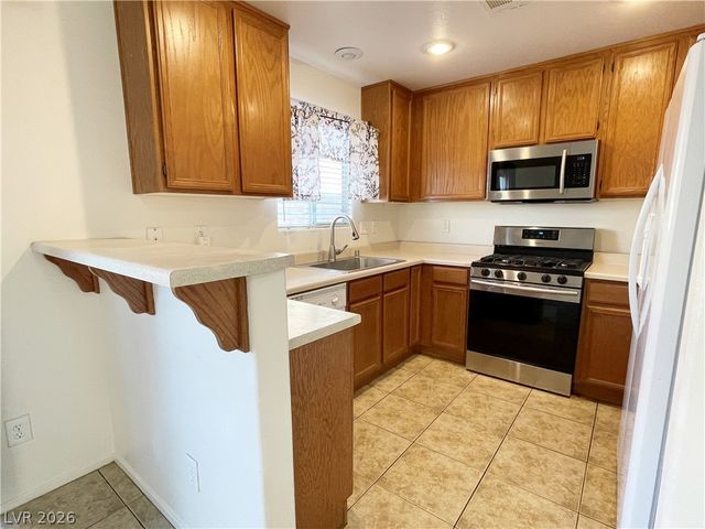 1836 Luna Alegre Street, Las Vegas, NV 89115