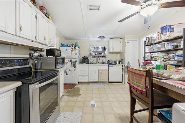 13050 SUN ROAD, Brooksville, FL 34613