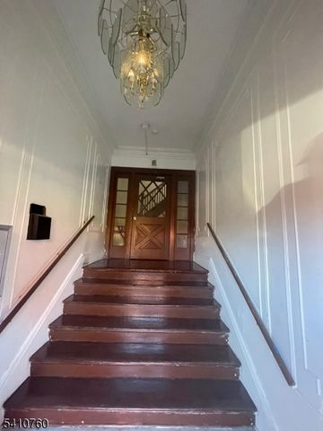 539 18Th Ave, Newark City, NJ 07103