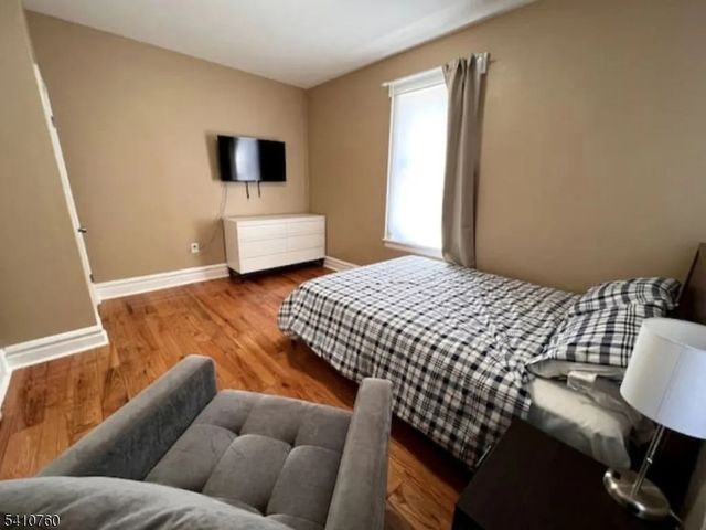 539 18Th Ave, Newark City, NJ 07103