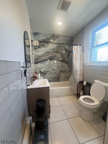 539 18Th Ave, Newark City, NJ 07103