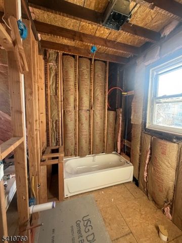 539 18Th Ave, Newark City, NJ 07103