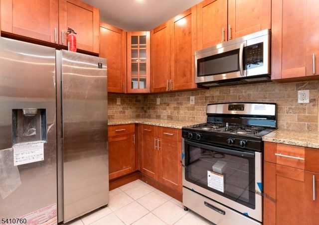 539 18Th Ave, Newark City, NJ 07103