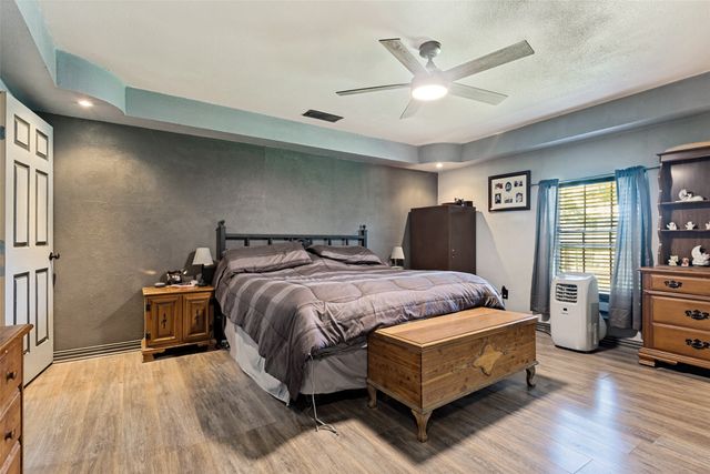 3217 Colonel Circle, Garland, TX 75043