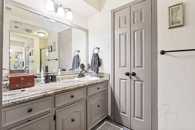 3217 Colonel Circle, Garland, TX 75043