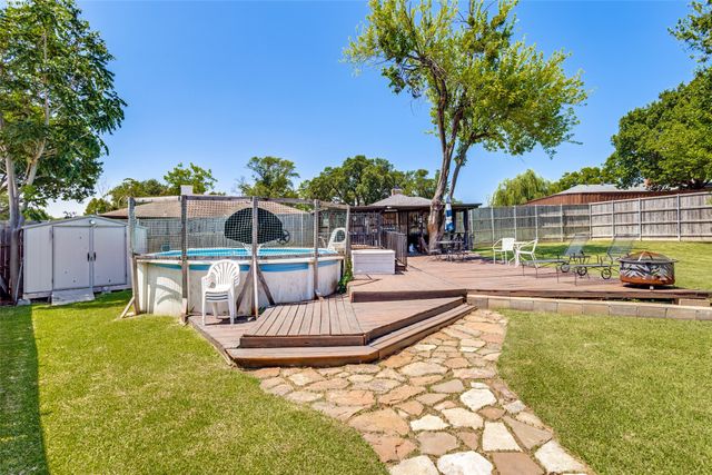3217 Colonel Circle, Garland, TX 75043