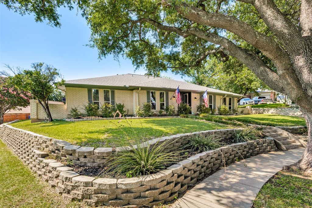 3217 Colonel Circle, Garland, TX 75043